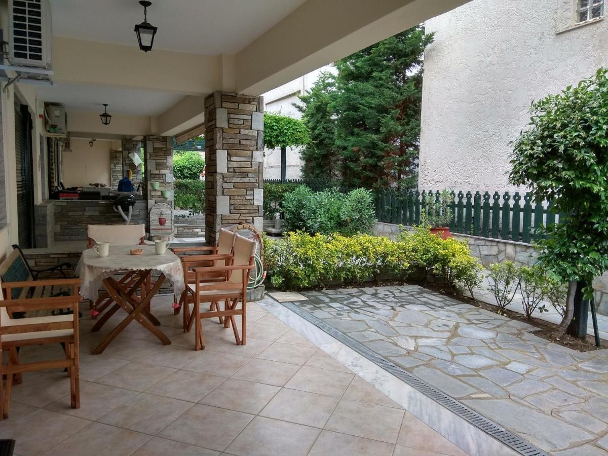 Cute Maisonette No2 On Coastal Sidewalk Nikiti  Exterior photo